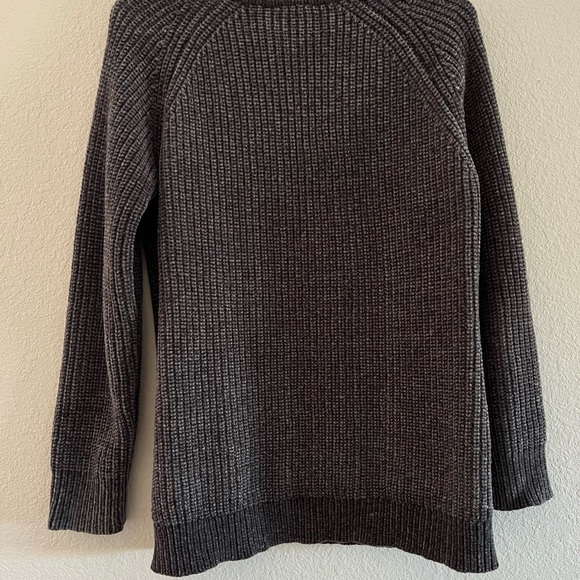 Intro♥️ grey sweater - Picture 3 of 5